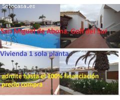 Golf Sur.  Villa independiente en urbanizacion de lujo