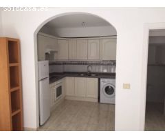 Adosado de 120 m2 en urbanización cerrada de calidad en costa Adeje.