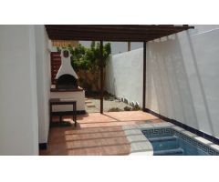 Chalet de lujo 168m2, con Apartamento integrado, piscina propia y vistas a La Gomera