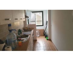 Piso 3 habitciones con cocina independiente, garaje en urbanizacion cerrada