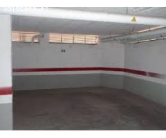 Piso 3 habitciones con cocina independiente, garaje en urbanizacion cerrada