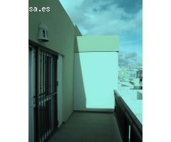 Adosado 140m2 mas terraza de 25 m2 con garaje cerrado