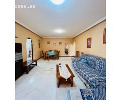 Villa Isabel piso de tres habitaciones , dos baños , garaje y trastero