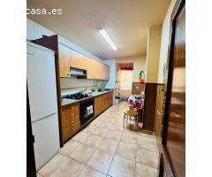Villa Isabel piso de tres habitaciones , dos baños , garaje y trastero