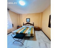 Villa Isabel piso de tres habitaciones , dos baños , garaje y trastero