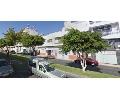 Fraile .Casa 200 m2 construidos.con garaje, 100m2 y solarium