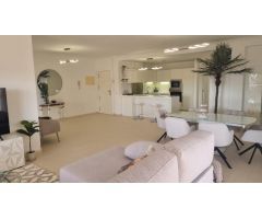 Golf del Sur: vivienda de 3 habitaciones y 2 baños con excelente terraza.