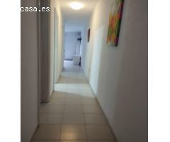 San Isidro. Piso 3 habitaciones, balcon cocina independiente, garaje