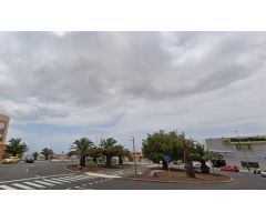El Sobradillo: Piso 3 habitaciones, 2 baños, garaje trastero. No necesita mejoras