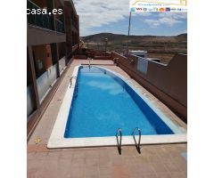 Llano Camello. Piso 2 habitaciones, balcon, reformado, 2 plazas de garaje.