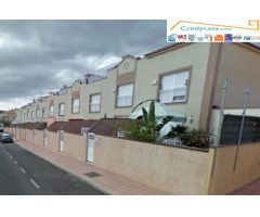 Adosado de 180 m2 con 2 terrazas y 2 plazas de garaje