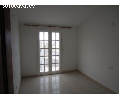 Los Cardones adosado 3 habitacion y 2 baños con terraza