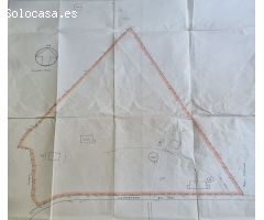 Cinco Casas mas terreno edificable en venta