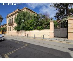 Casa con Gran Jardín, Ideal para Inversión o Vivienda Exclusiva