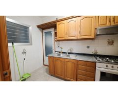 AMPLIO PISO A REFORMAR. ES VPO PERO DE VENTA LIBRE