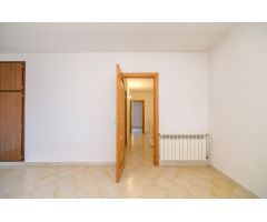 ACOGEDORA CASA EN EL BARRIO DE JONCARETS