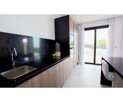 VILLA EN URBANIZACION DE ALTO STANDING