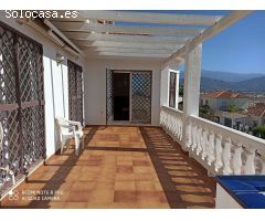 villa en torre del mar con vistas al mar