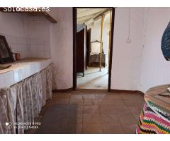CASA EN IZNATE CON APARTAMENTO