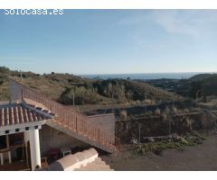Casa con mangos en almayate y vistas al mar