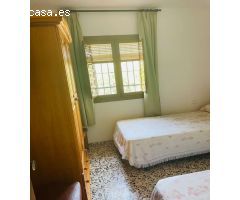 casa de campo con aguacates en almayate