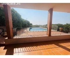 casa de campo con aguacates en almayate