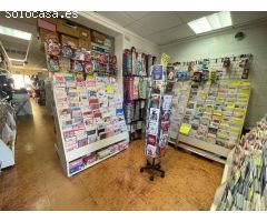Bonita tienda y apartamento situado en Torrevieja