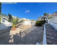 Chalet Adosado de 2 dormitorios y piscina privada