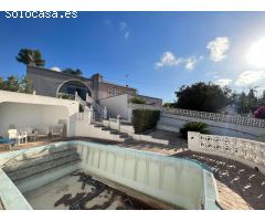Chalet Adosado de 2 dormitorios y piscina privada