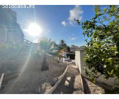 Chalet Adosado de 2 dormitorios y piscina privada