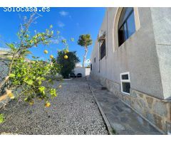 Chalet Adosado de 2 dormitorios y piscina privada