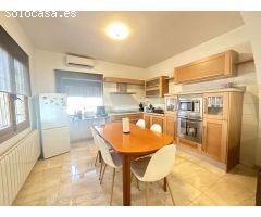 Chalet Adosado de 2 dormitorios y piscina privada