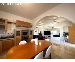 Chalet Adosado de 2 dormitorios y piscina privada