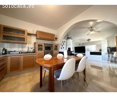 Chalet Adosado de 2 dormitorios y piscina privada