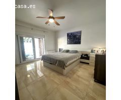 Chalet Adosado de 2 dormitorios y piscina privada