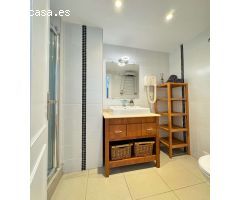 Increíble dúplex de 3 dormitorios y 2 baños con vistas al mar