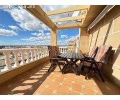 Increíble dúplex de 3 dormitorios y 2 baños con vistas al mar