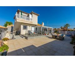 Villa  de lujo única en Las Chismosas ( Orihuela Costa )