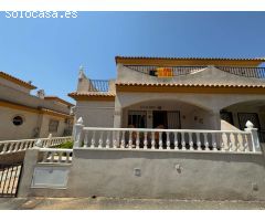 Duplex  de 2 dormitorios con entrada para coche  en pleno corazón de playa flamenca
