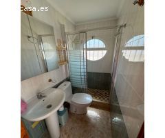 Duplex  de 2 dormitorios con entrada para coche  en pleno corazón de playa flamenca