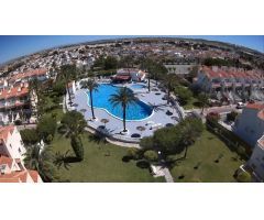 Encantador bungalow de 2 dormitorios cerca del Lago Rosa de Torrevieja