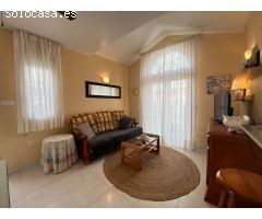 Encantador bungalow de 2 dormitorios cerca del Lago Rosa de Torrevieja