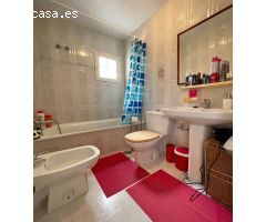 Encantador bungalow de 2 dormitorios cerca del Lago Rosa de Torrevieja