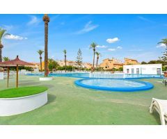 Encantador bungalow de 2 dormitorios cerca del Lago Rosa de Torrevieja