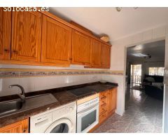 Preciosa casa adosada de 3 dormitorios con piscina comunitaria