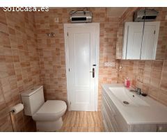 Preciosa casa adosada de 3 dormitorios con piscina comunitaria