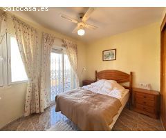 Preciosa casa adosada de 3 dormitorios con piscina comunitaria