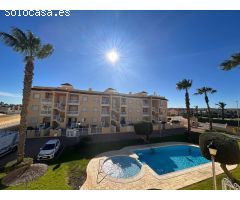 Preciosa casa adosada de 3 dormitorios con piscina comunitaria