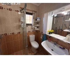 Hermosa villa con piscina climatizada en Las Chismosas