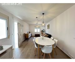 Chalet independiente de 3 dormitorios completamente reformado en la Florida, Orihuela costa